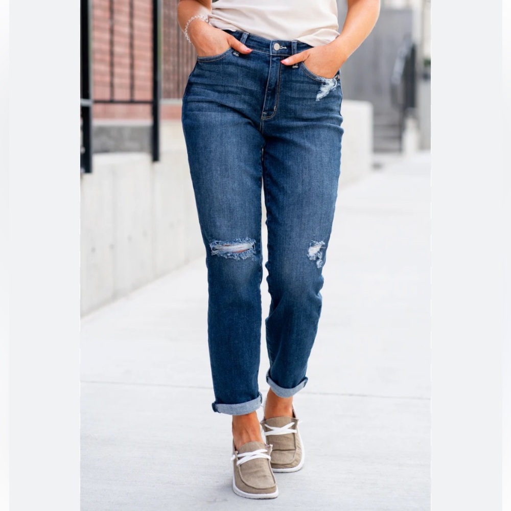 NWT Judy Blue Boyfriend High Waist Jeans